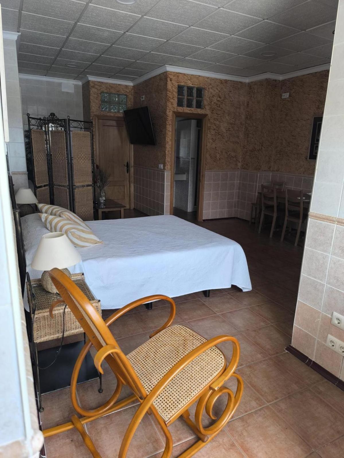 Hostal La Tarayuela Barbate Exteriér fotografie